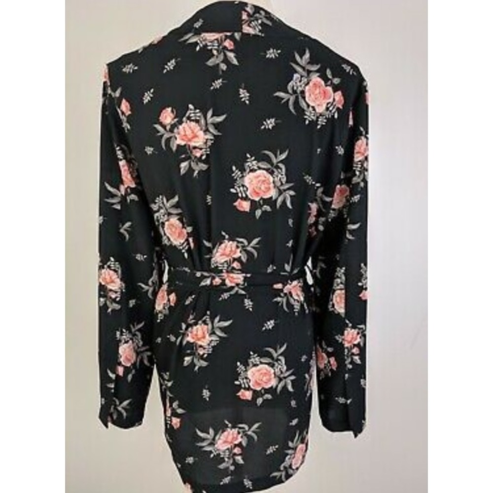 Divided kimono - Picture 5 of 9